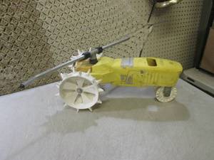 (RM1) Traveling Lawn Sprinkler...
