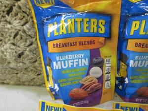 (B-3) 6 Bags Planters Breakfast Ble...