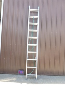 lot 14 image: Werner 20 extension ladder. New condition. As shown.