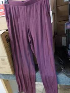 12 size XL Burgundy C & C Loungpant...