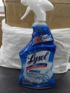 6 - 22 oz Bottles Lysol...