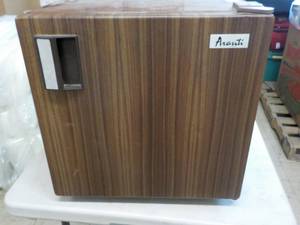 Avanti Small Fridge...