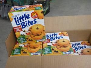 Case of 12 Boxes 20 muffins each En...