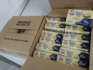 2 cases 12 x 6 x 4 ct lance Captain...