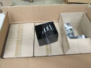case of 24 color chainging coffee m...