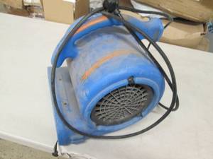 blue fan powers on ...