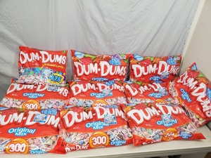 lot 131 image: 10 New Bags of Dum Dum Suckers