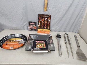 lot 135 image: New BBQ Grilling Items