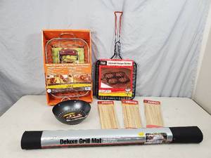 lot 141 image: New BBQ Grilling Items