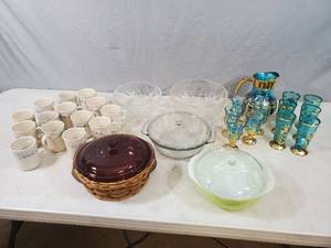 lot 152 image: Pyrex, Corning, and More