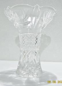 Stunning Extra Large Vintage&nbspShannon Crystal Ireland Trumpet Vase 24% Lead Crystal Pinecone, Pineapple Diamond Cuts - Excellent Condition Weighs Just Under 10lbs.