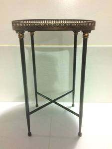 MARBLE TOP METAL SIDE TABLE - GOOD CONDITION