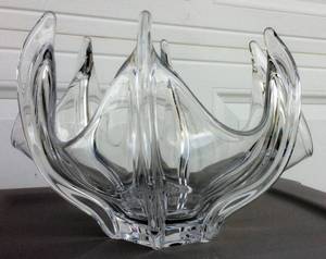 GORGEOUS VINTAGE LARGE CLEAR STRETCHED PULLED STUDIO ART GLASS BOWL - GREAT CONDITION HEAVY