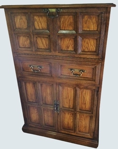 WOW RETRO MID CENTURY QUALITY AMERICAN MADE LANE WOOD LIGHT UP LIQUOR BAR CABINET - GREAT CONDITION