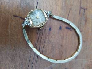 14k Encar Wristwatch