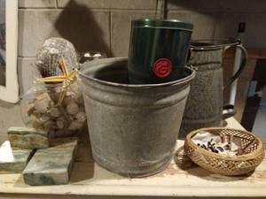 Collection of Home Dcor