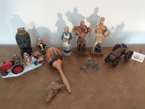 Collection Of Farm Dcor And Figurines