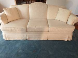 Flex steel Fine Upholstered Furniture Couch