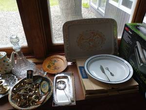 Collection Of Kitchen Items