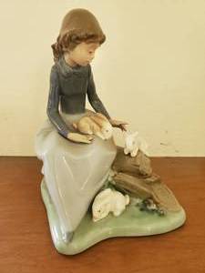 Lladro Girl With Rabbits Figurine