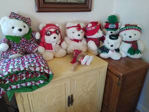 lot 138 image: Collection Of Santa Bears