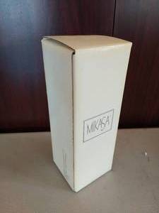 lot 217 image: Mikasa Icicles Bud Vase