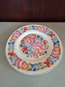lot 222 image: Floral Hand Painted Plate