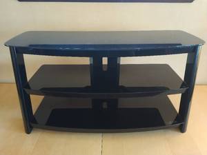 lot 286 image: Black metal TV stand
