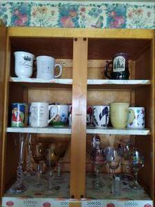 lot 315 image: Assorted Cups, Mugs, Glassware