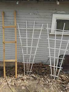 lot 333 image: Garden Trellises