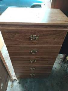 lot 338 image: Dresser