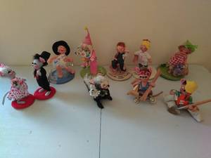 lot 175 image: AnnaLee Misc. Set