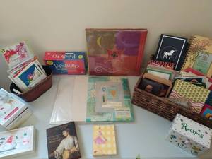 lot 190 image: Collection of Stationary Items