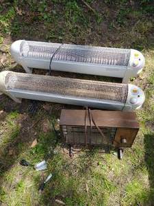 lot 449 image: Three Heaters