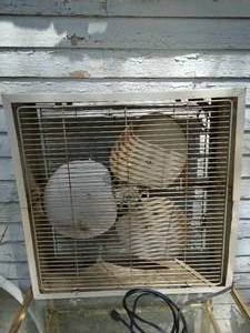 lot 453 image: Berns Box Fan
