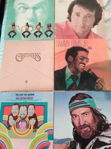 lot 471 image: Six Records