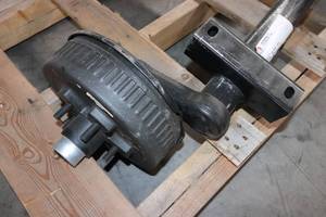 lot 11 image: New 3500# Trailer Axle - 5 bolt