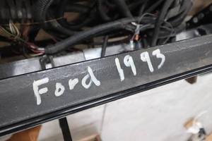 lot 18 image: Boss V Plow Mount