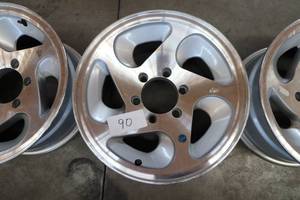 lot 90 image: (3) Aluminum Trailer Rims