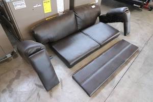 lot 133 image: Complete Jack Knife Sofa Sleeper Set