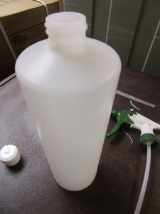 SPRAY BOTTLES, FLIP-TOP CAPS - NEW, BULK SUPPLY