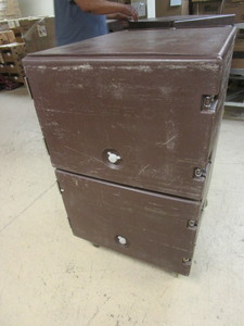 CAMBRO INSULATED MEAL DELIVERY CART
