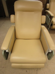 MEDLINE MOBILE PATIENT RECLINER