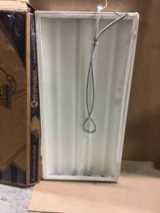 2GT8 4 32 A12 MVOLT 14 MVISPWS1836LP741 4-Light White Fluorescent Troffer Customer Returns See Pictures