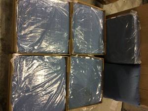 Pa360-002 Ashley Furniture Abbots Court Seat Cushion Customer Returns See Pictures