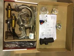 pfister lf049pdkk pasadena 2 handle 8 inch widespread bathroom faucet in brushed Customer Returns See Pictures