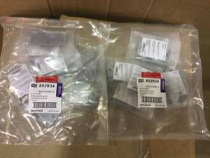 3-12 in. Satin Chrome Residential Door Hinge with Square Corner Removable Pin Full Mortise (9-Pack) Customer Returns See Pictures
