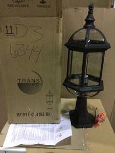 Wentworth 1-Light Black Outdoor Post Top Lantern with Clear Glass Customer Returns See Pictures