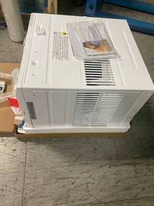 15,000 BTU 115-Volt Window-Mounted Median Air Conditioner with Temperature Sensing Remote Control by Frigidaire Customer Returns See Pictures