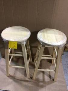 24 in. Unfinished Wood Counter Stool&nbsp&nbspCustomer Returns See Pictures&nbsp